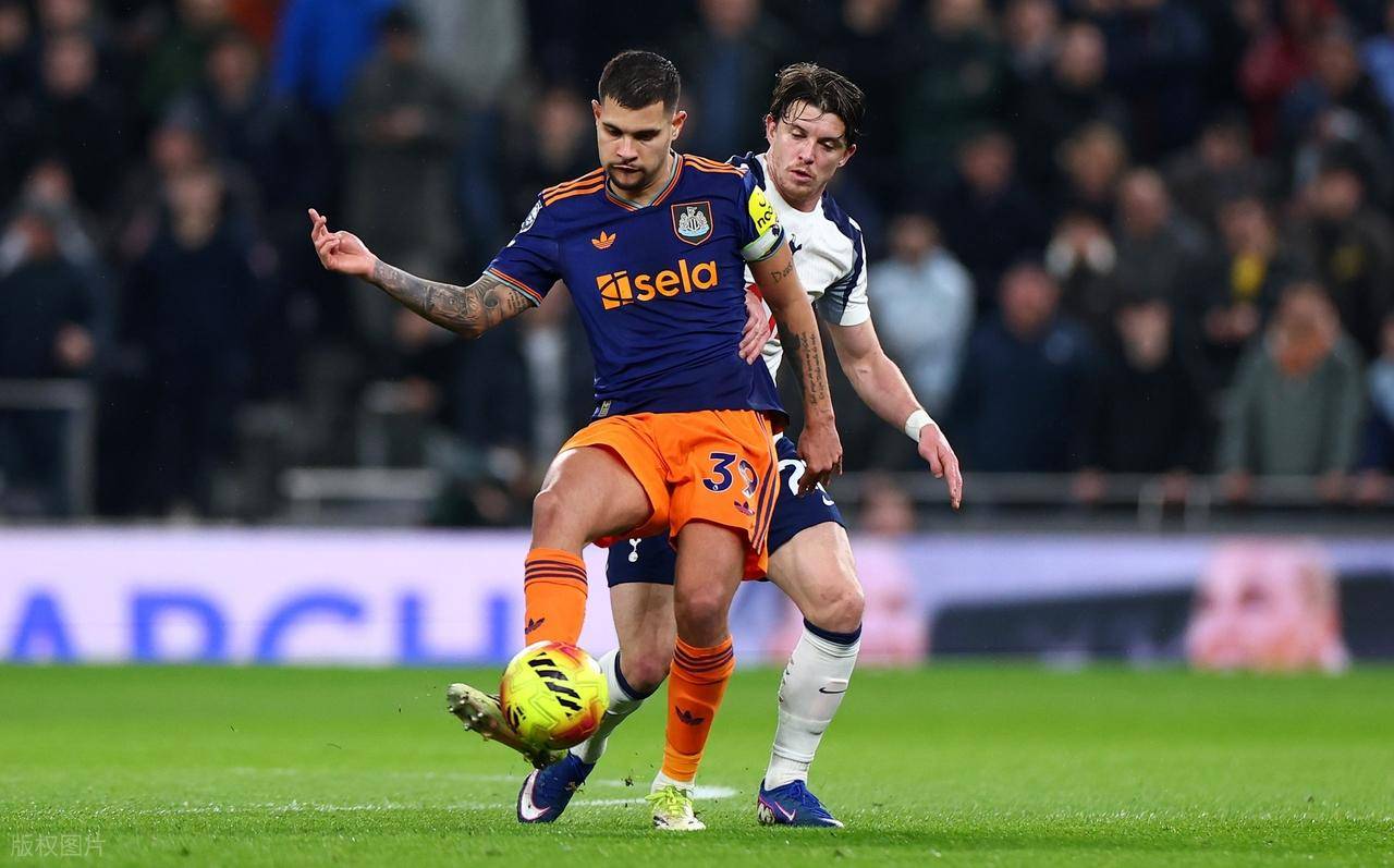 包含切尔西绝杀压哨备战NBA总决赛多特蒙德围绕德甲再遭质疑之后，蒂姆在西班牙队比赛中关键助攻的词条